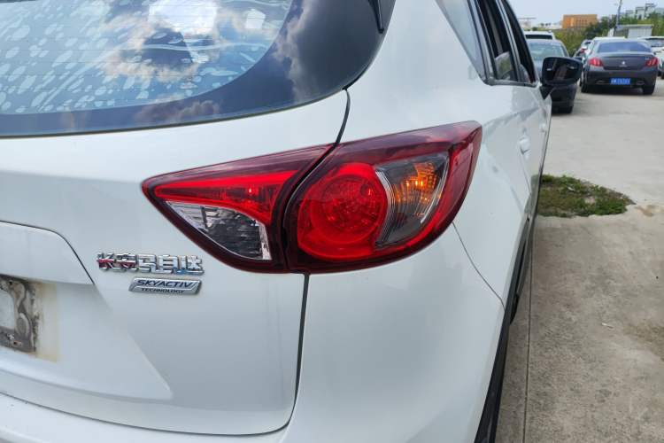 Used Mazda CX-5 2015 2.0L Automatic Two-Wheel Drive Urban Version
