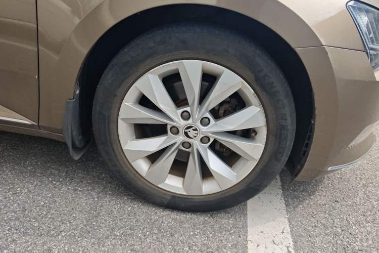 Used Skoda Superb 2016 TSI280 DSG Innovation Edition