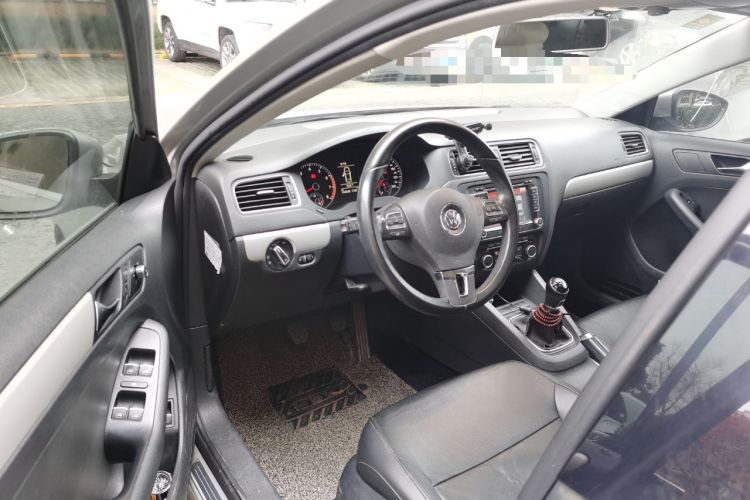 Used Volkswagen Sagitar 2014 Revised Version 1.4TSI Manual Luxury Edition