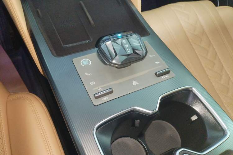 Used BYD Song L DM-i 2024 112 km Beyond Edition