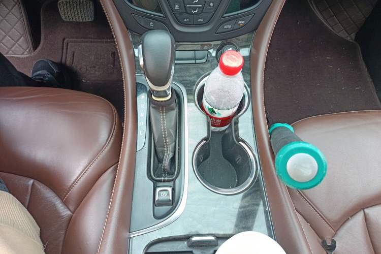 Used Buick Envision 2015 20T Two-Wheel-Drive Elite Model
