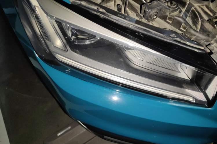 Used Audi Q2L 2021 35 TFSI Progressive Dynamic Edition Right Front Headlight