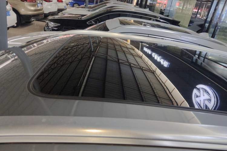 Used Wey VV6 2021 2.0T Two-Wheel Drive Smart Plus
