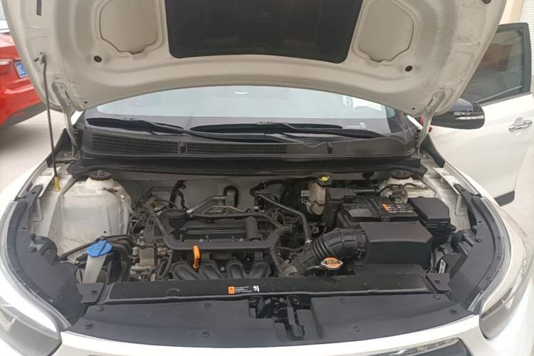 Used Kia kx1 Stonic 2021 1.4L CVT Sunroof Model
