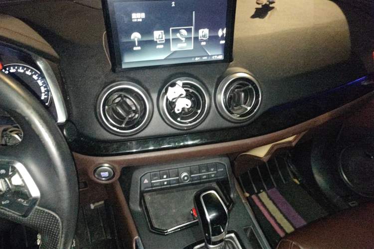 Used Wey VV5 2017 2.0T Ultra-Luxury Version