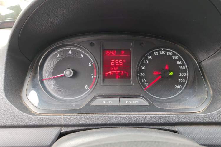 Used Volkswagen Jetta 2017 1.5L Automatic Fashion Model Instrument Cluster