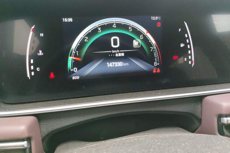 Used GAC Trumpchi M6 2021 270T DCT Luxury Edition (7-seater) Odometer Close Up