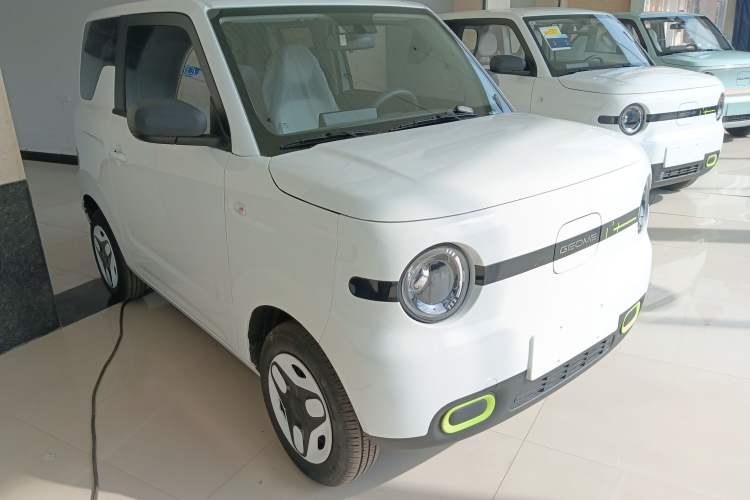 Used Geely Galaxy Panda 2025 210 km – Yuanqi Bear
