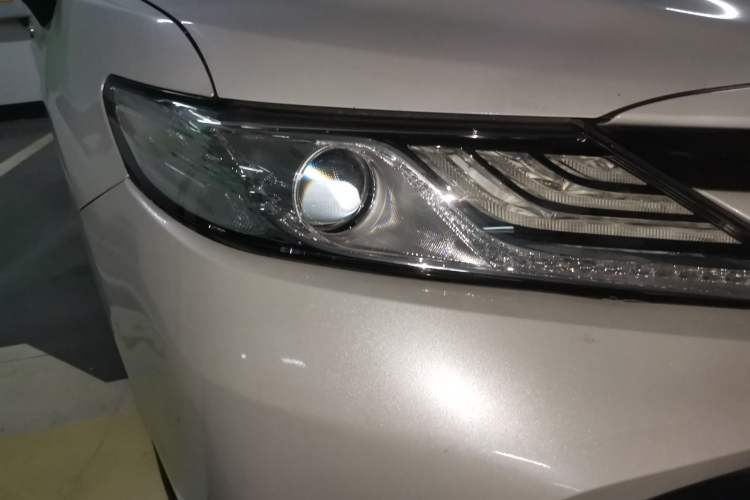 Used Toyota Camry 2018 2.5G Luxury Edition
