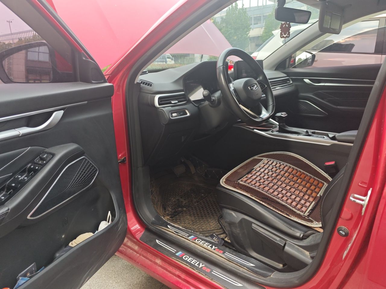 Geely Auto Emgrand 2022 4th Generation 1.5L CVT Luxury Model - Premium — снимка 19