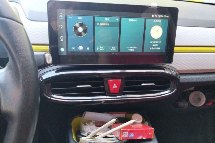 Used SOL E10X 2021 302 km Range Luxury Version 30.2 kWh