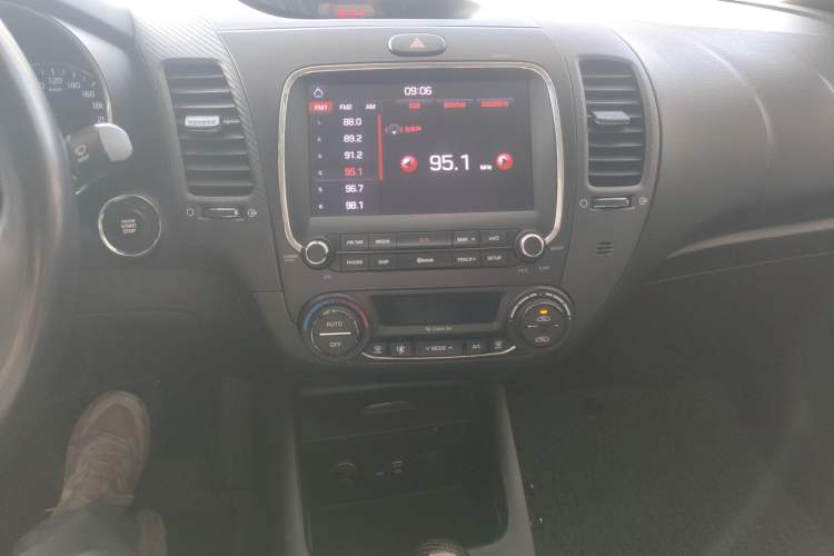 Used Kia K3 2016 1.6L Automatic GLS