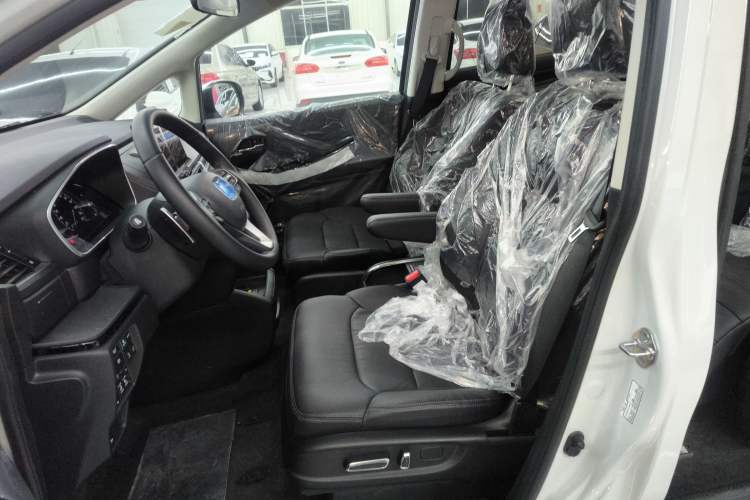 Used Honda Elysion 2022 2.0L eHEV Luxury Edition