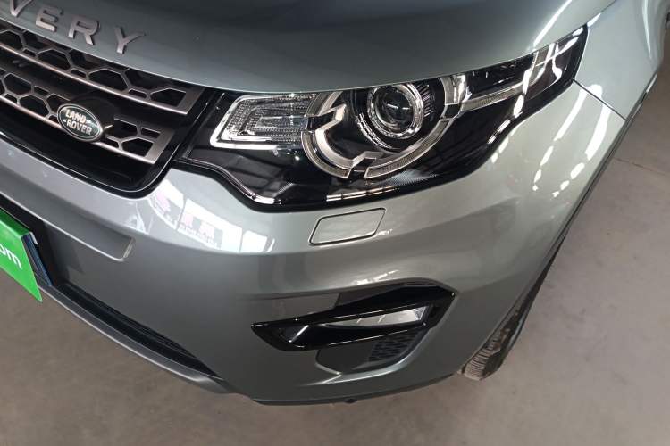 Used Land Rover Discovery Sport 2019 240 PS SE Version China VI Standard Left Front Headlight