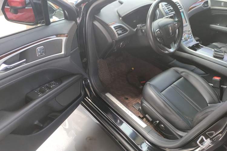 Used Lincoln MKZ 2019 2.0T Luxury Edition China VI
