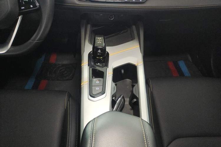 Used Geely Auto Emgrand L HiP 2024 Longteng Edition 1.5TD-DHT Pro 100KM Superior Model
