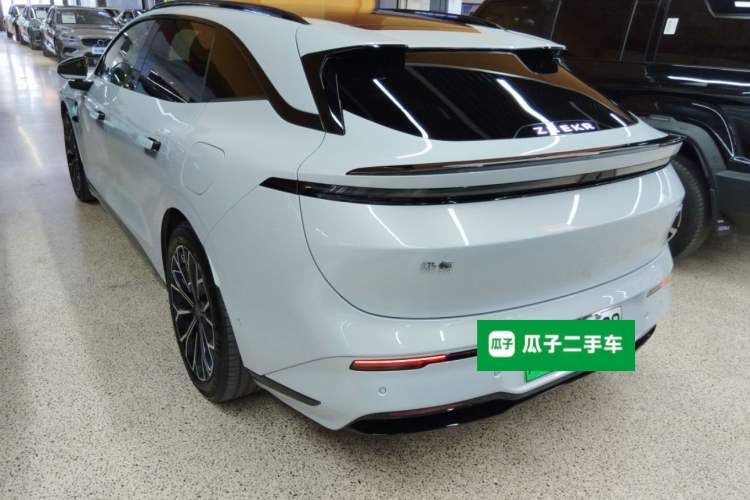 Used Zeekr 007GT 2025 Long-Range Rear-Wheel Drive Intelligent Driving Version 100 kWh
