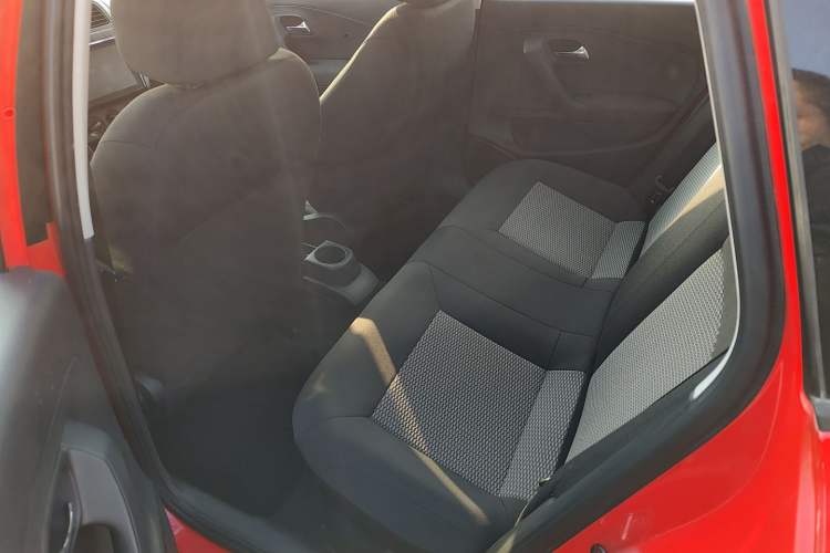 Used Volkswagen Polo 2013 1.4L Manual Fashion Edition
