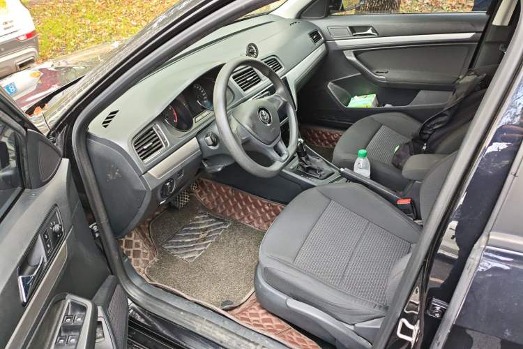 Used Volkswagen Lavida 2017 1.6L Automatic Fashion Edition