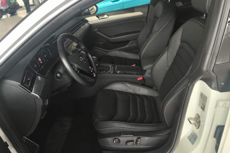 Used Volkswagen FAW-Volkswagen CC 2020 330TSI Glamour Edition China VI Standard
