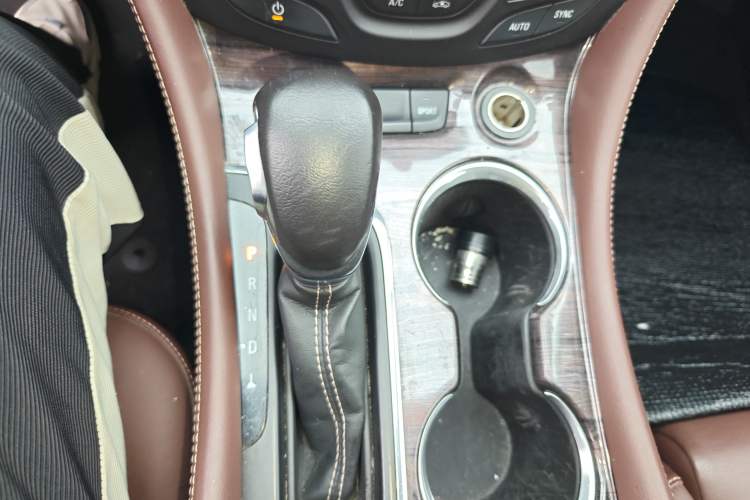 Used Buick Envision 2016 28T Four-Wheel Drive Luxury Model