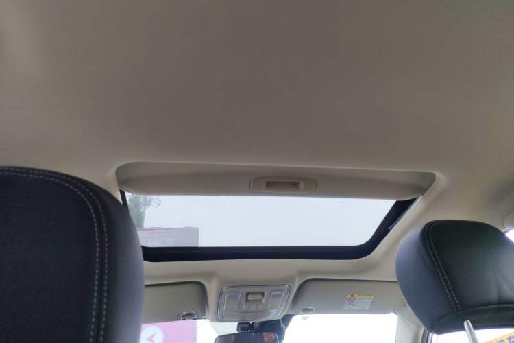 Used Geely Auto Vision X6 2018 1.8L Manual 4G Connect Luxury Edition Headliner