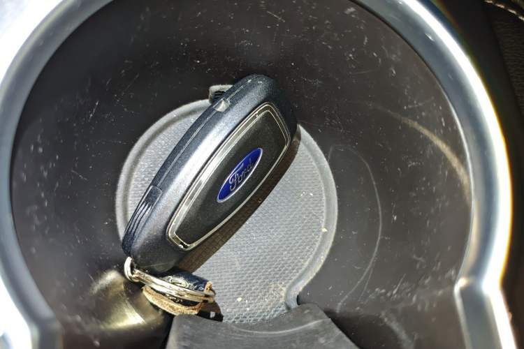 Used Ford Kuga 2015 2.0L GTDi Four-Wheel Drive Elite Model
