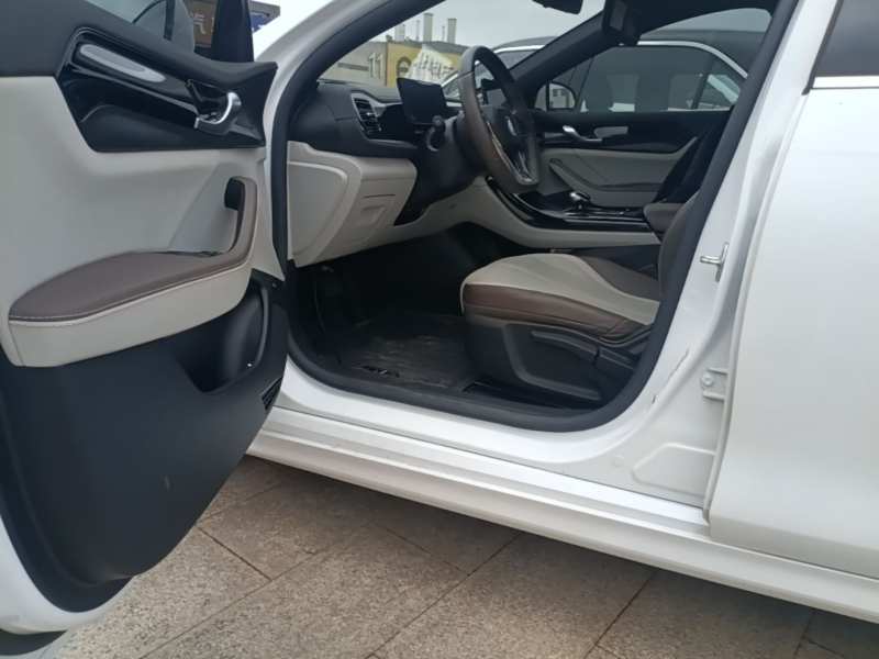 Used BYD Qin PLUS 2024 HONOR Edition DM-i 55KM Leading Model — 15