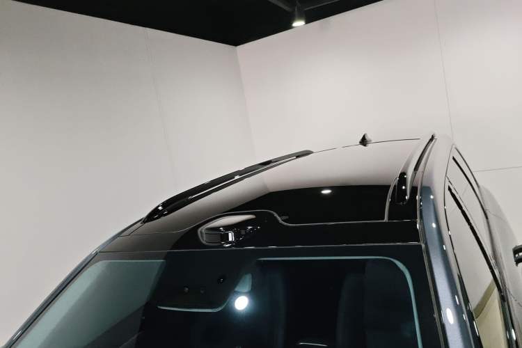 Used Leapmotor C16 2026 Extended-Range 280 LiDAR Zhizun Edition 5 Seats