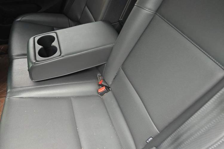 Used Hyundai Mistra 2014 1.8L Automatic Deluxe DLX Model Left Rear Seat