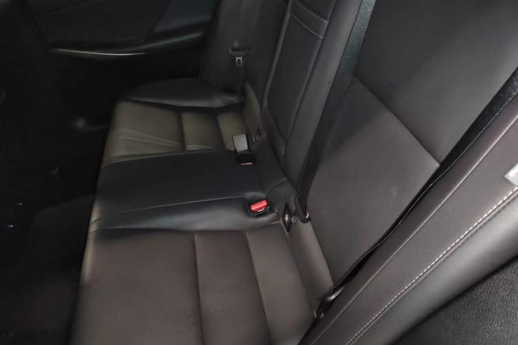 Used Lexus IS 2015 200T Fēngshàng Edition