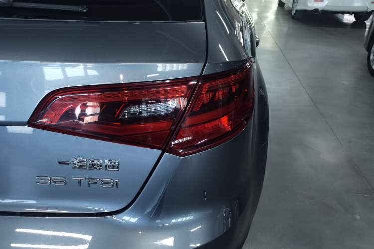 Used Audi A3 2014 Sportback 35 TFSI Automatic Comfort Model
