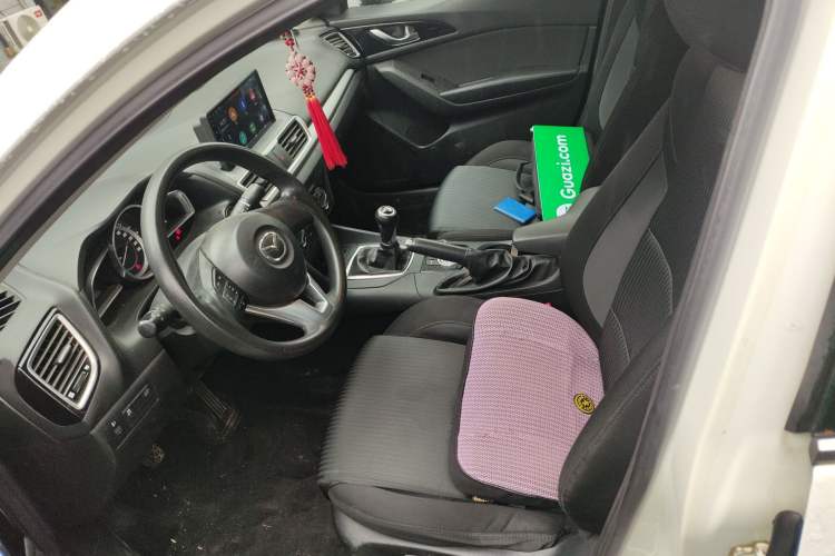 Used Mazda 3 Axela 2014 Sedan 1.5L Manual Comfort Model Left Front Seat