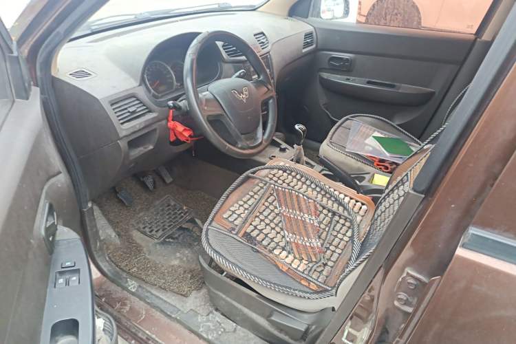 Used Wuling Hongguang 2015 1.2L S Base Model China V Standard Driver Seat