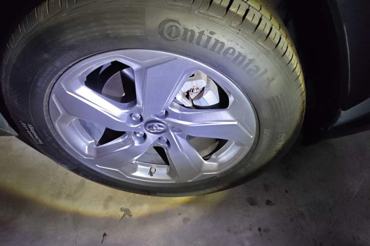 Used Toyota RAV4 2020 2.0L CVT Two-Wheel Drive Fashion Edition
