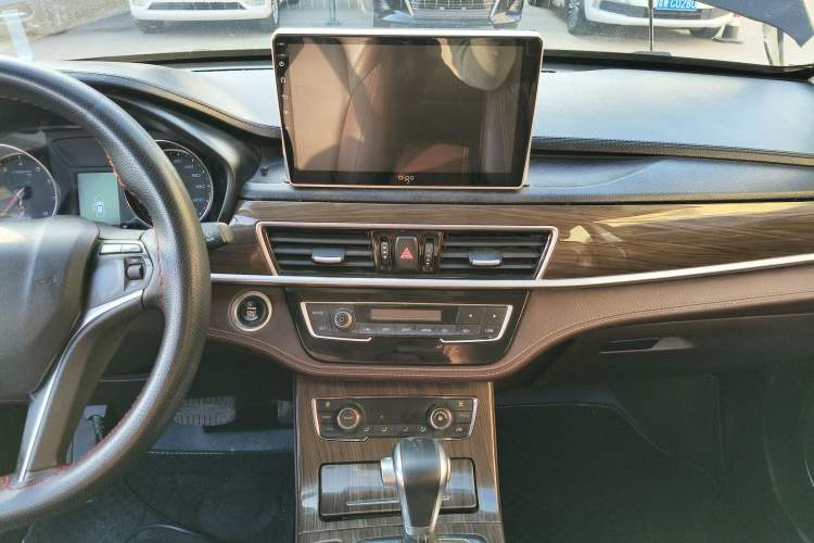 Used Hanteng X5 2018 1.5T CVT Elite Edition
