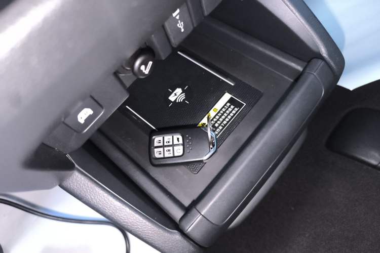 Used Honda Elysion 2022 2.0L eHEV Luxury Edition
