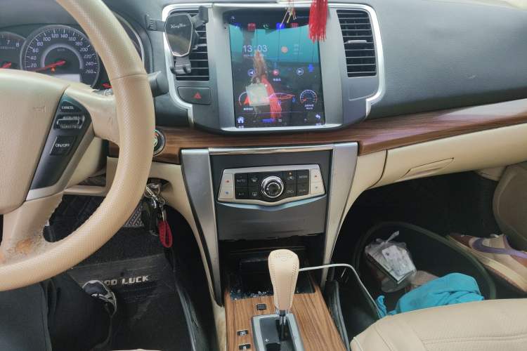 Used Nissan Teana 2011 2.5L XL Advanced Edition
