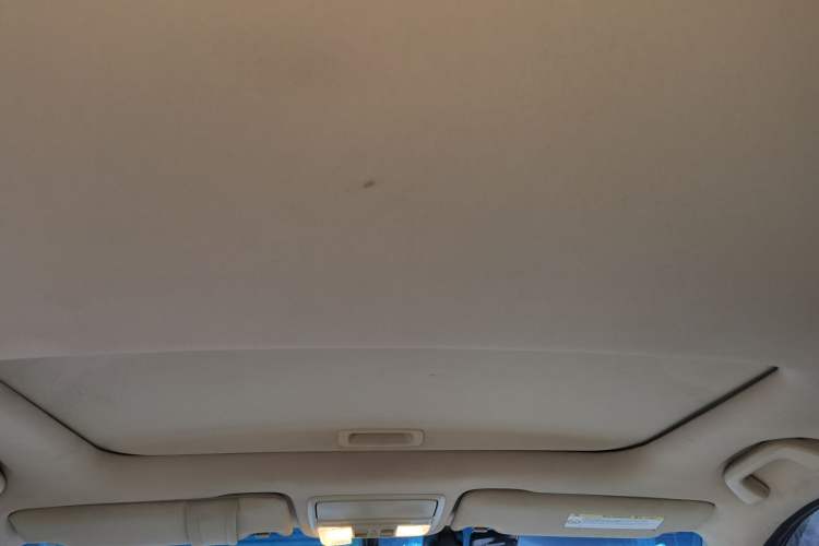 Used Honda Crosstour 2012 2.4L Prestige Edition