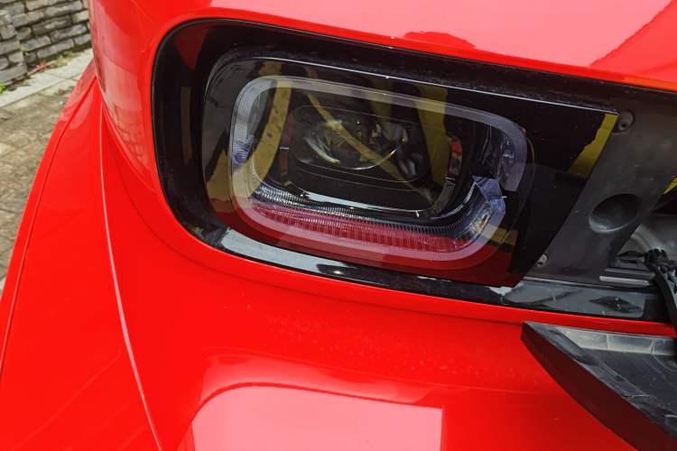 Used Baojun KiWi EV 2021 Artist Model Lithium Iron Phosphate
