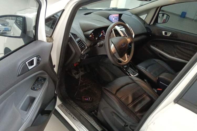 Used Ford EcoSport 2013 1.5L Automatic Fashion Model

