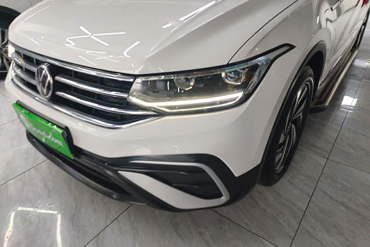 Used Volkswagen Tiguan L 2022 330TSI Automatic Two-Wheel Drive Smart Edition