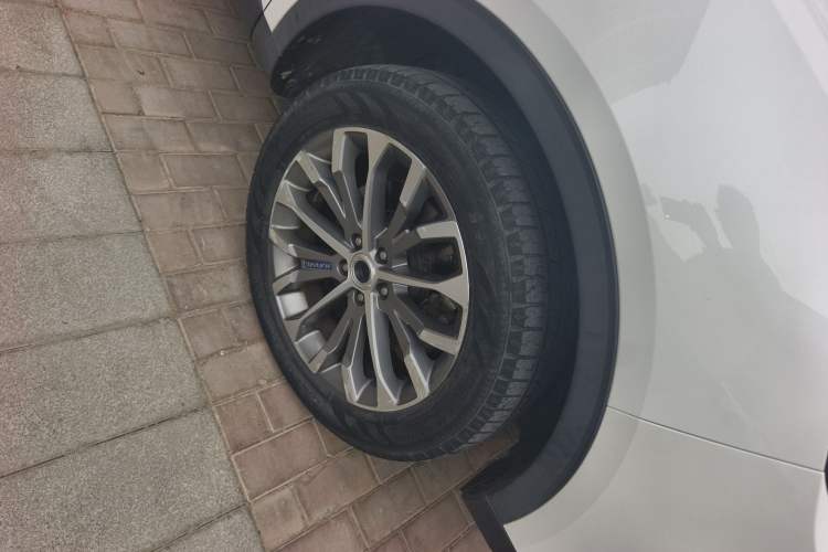 Used Haval H6 2017 Blue Label 1.5T Automatic Two-Wheel Drive ZhiShang Model