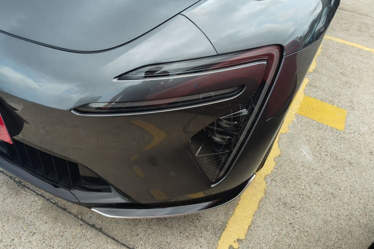 Used Avatr 06 2025 Max All-Electric Version Left Front Headlight