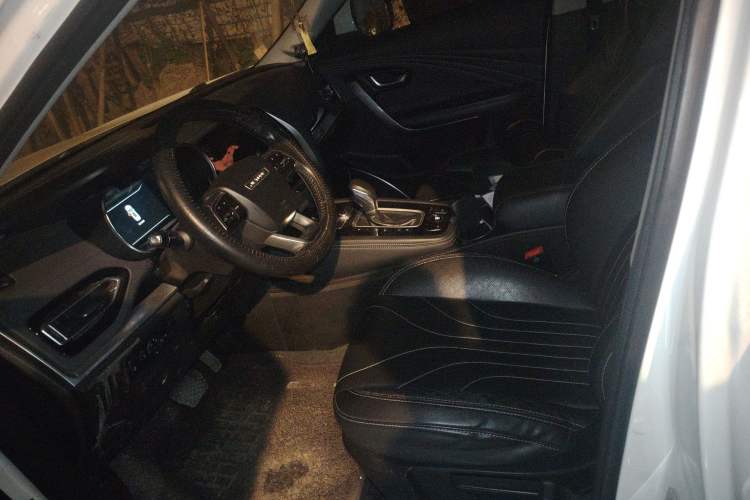 Used JETOUR X70 2018 1.5T Automatic YueXing Edition
