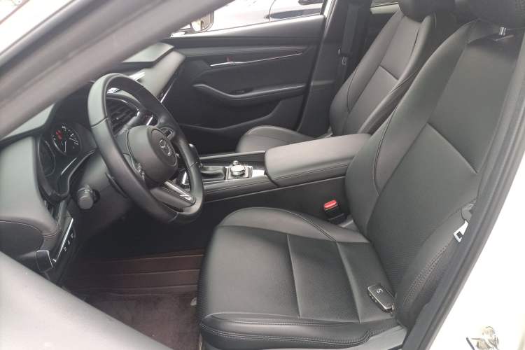 Used Mazda 3 Axela 2023 2.0L Automatic ZhiXuan Edition