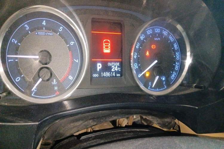 Used Toyota Corolla 2014 1.6L CVT GL-i