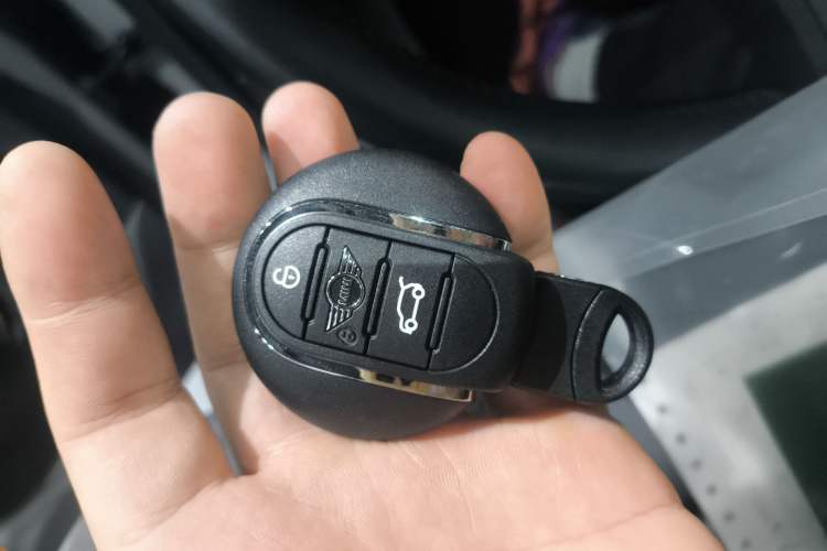 Used MINI 2022 1.5T COOPER Classic Edition Five-Door Version Interior 1