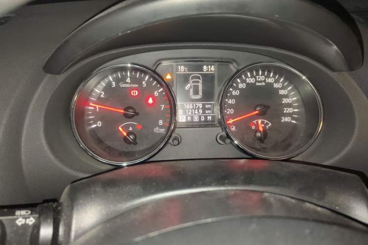Used Nissan Qashqai 2011 2.0 XL Fire CVT 2WD Instrument Cluster