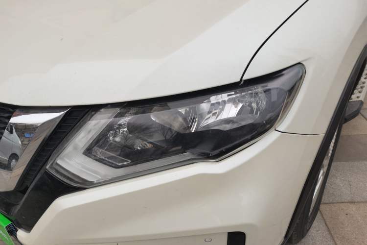 Used Nissan X-Trail 2019 2.0L CVT Smart Connect Comfort Edition 2WD Left Front Headlight